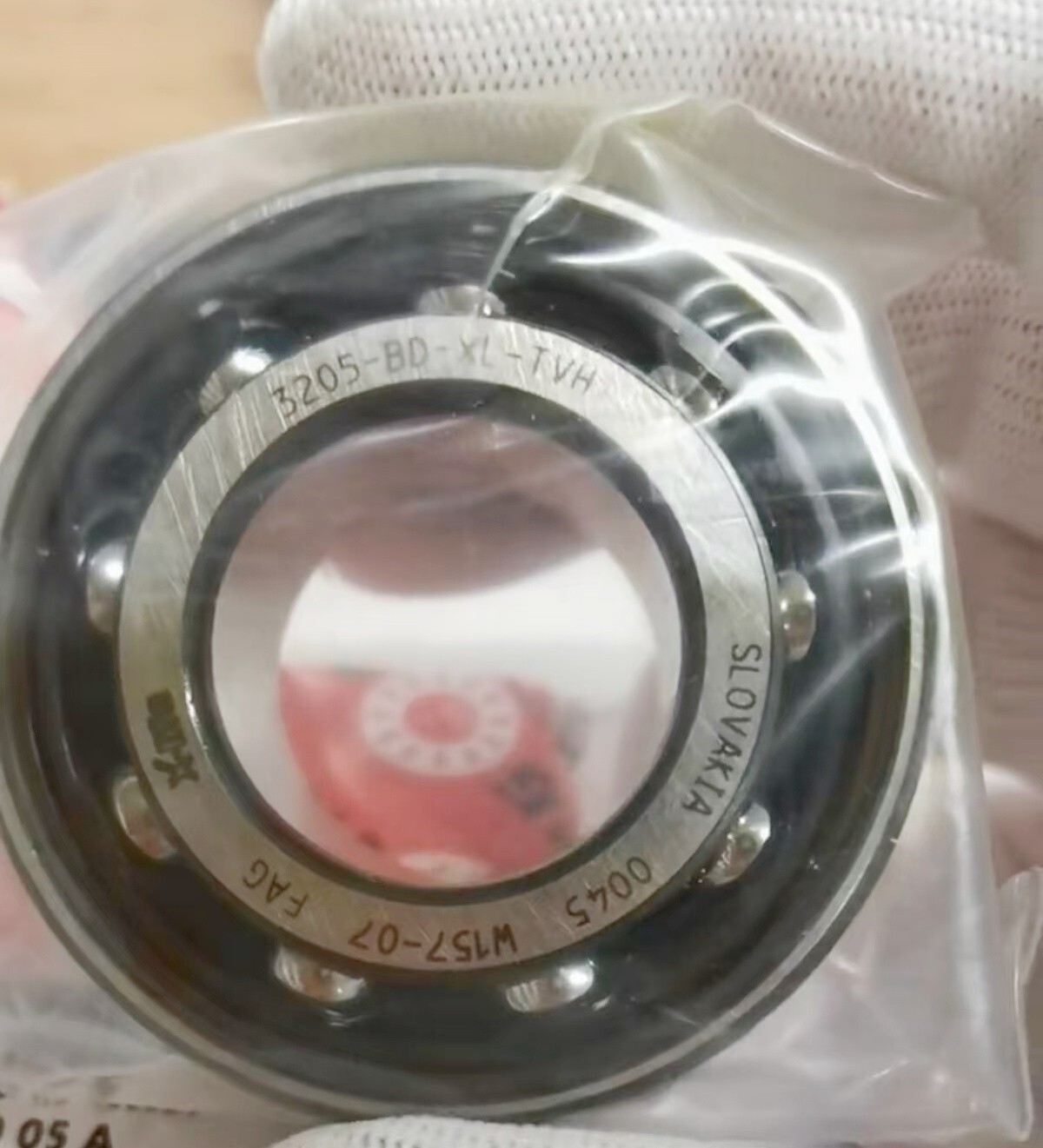 NEW FAG 3205-BD-XL-TVH double row angular contact bearing 1PCS #DC