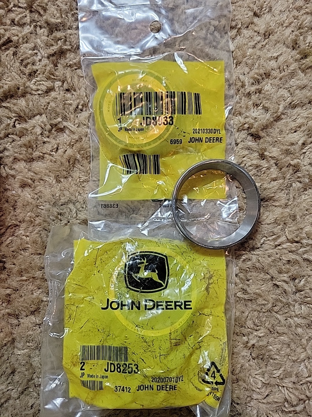 John Deere Taper Roller Set JD8253/JD8933 NOS OEM