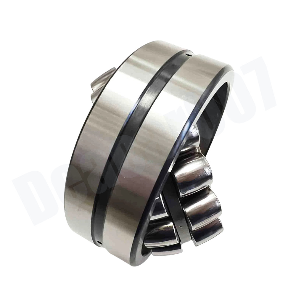New Spherical Roller Bearings 70x150x51mm For SKF 22314 E/C3 1Pcs