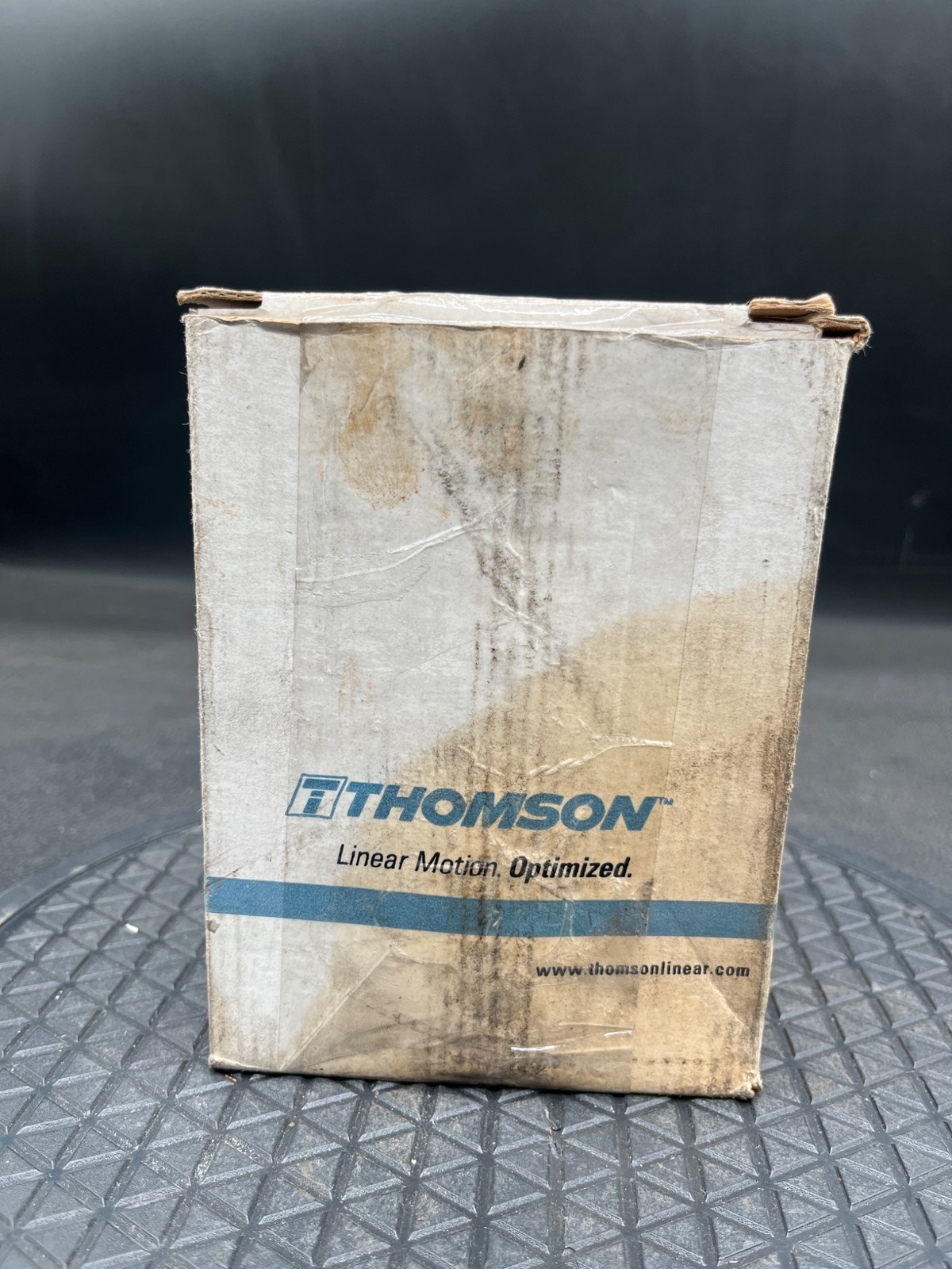 THOMSON A487296 Precision Steel Ball Bushing Bearing 3in x 4.5in x 6in – NEW