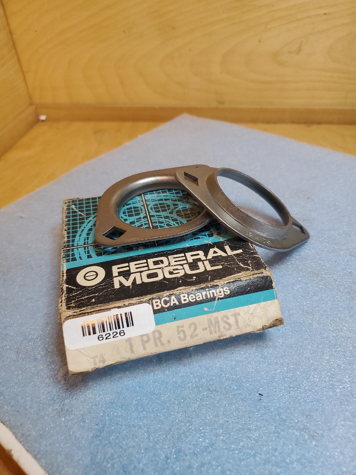 FEDERAL MOGUL #1 PR. 40-MST PAIR OF MOUNTING FLANGES *IN*STOCK* USA*