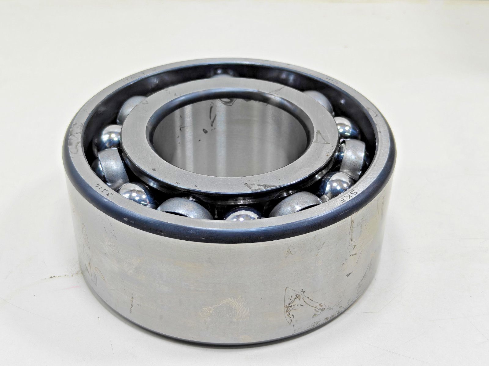 3314 SKF Double Row Angular Contact Ball Bearing SKF 3314 Italy 70x150x63.5 mm