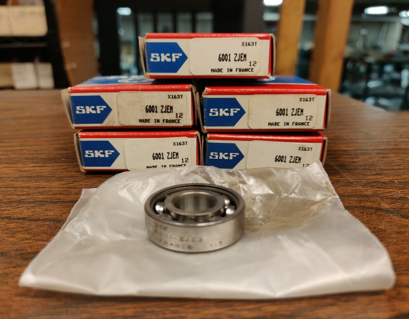 Lot of 6 SKF 6001-ZJEM Single Row Ball Bearing