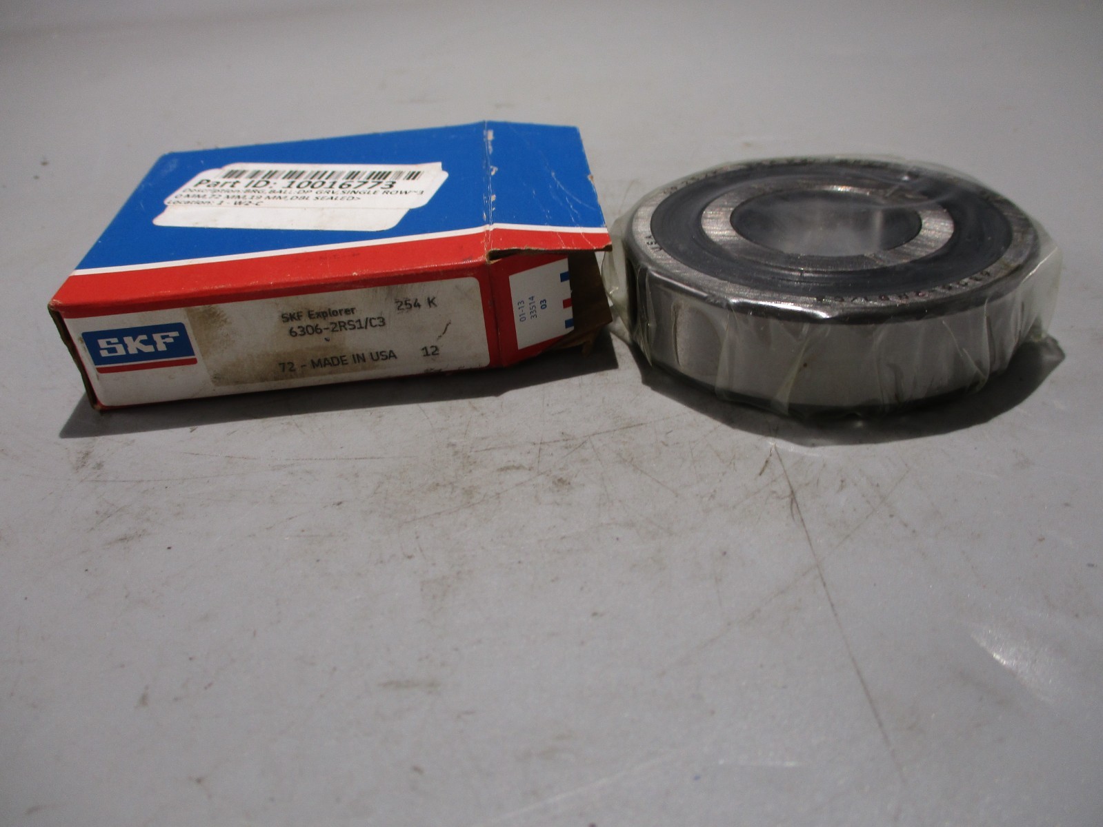 NEW SKF 6306-2RS1/C3 SEALED BALL BEARING