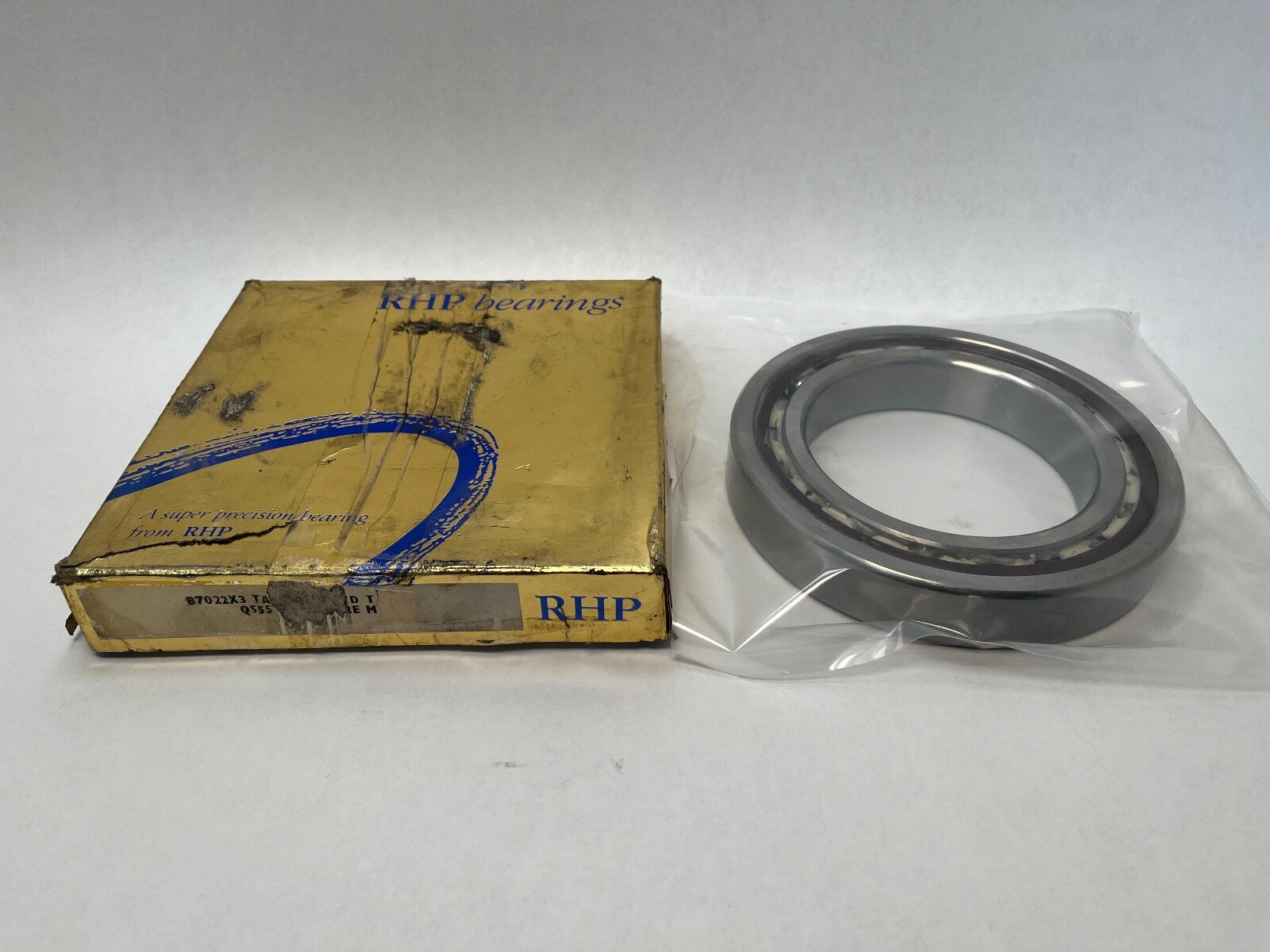 RHP 7022ETSULP4 Bearing 110x170x28 mm 7022E 7022-E-T-SUL-P4 England