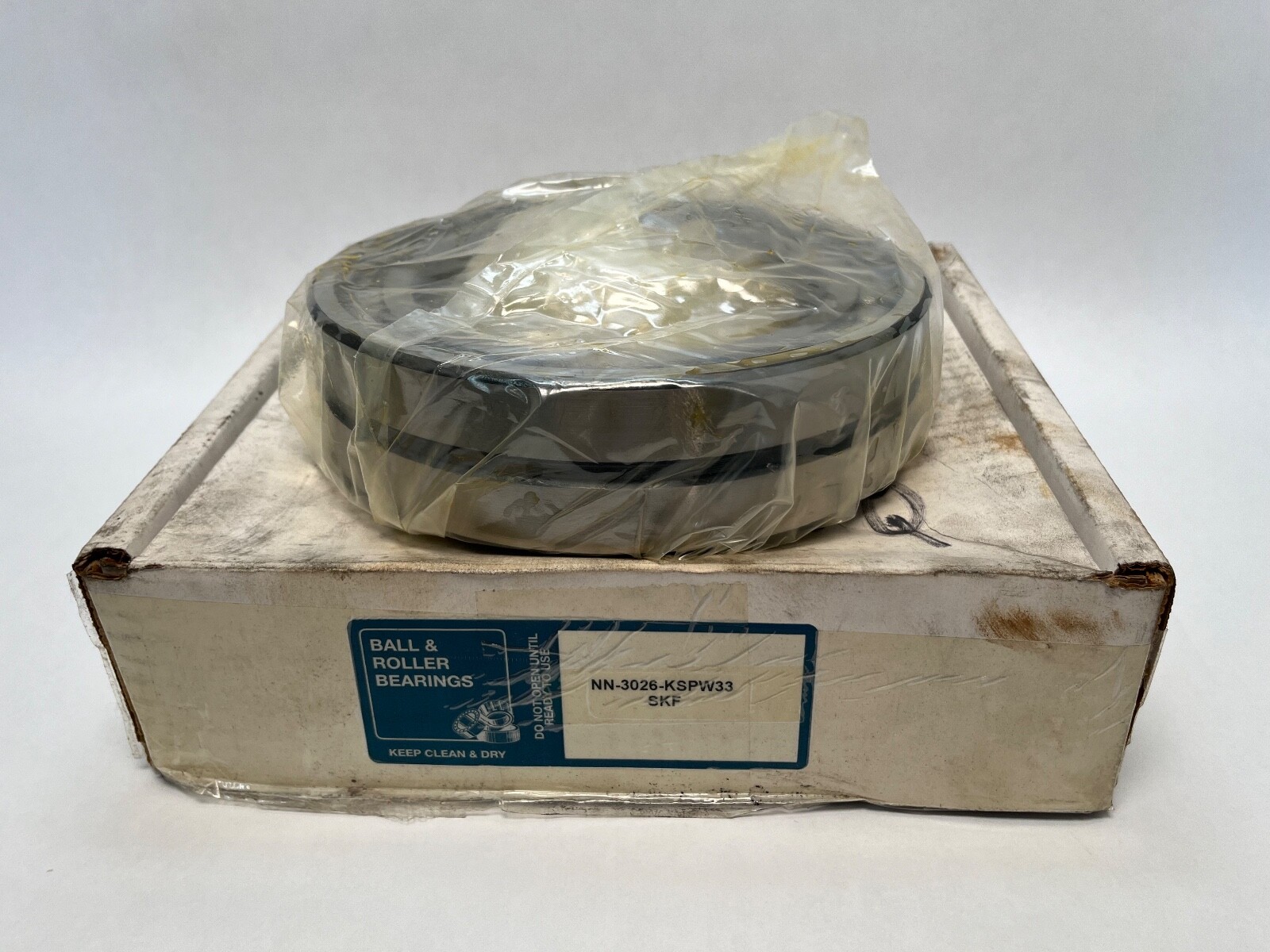 SKF NN-3026-K/SPW33 Bearing 130x200x52 mm NN3026 NN-3026-K-SP-W33 Sweden