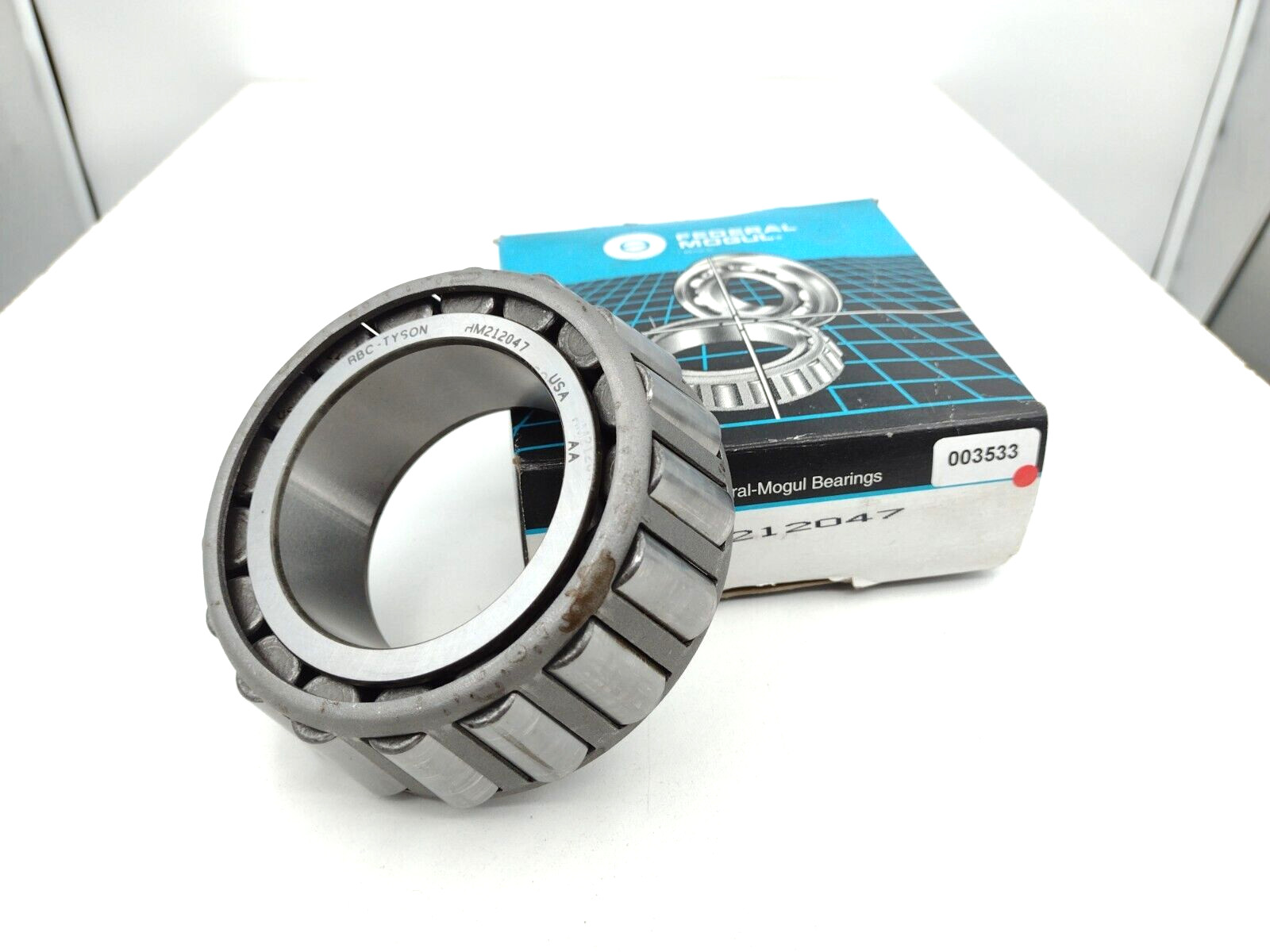 Bower Federal Mogul BCA HM 212047 Tapered Roller Bearing Cone