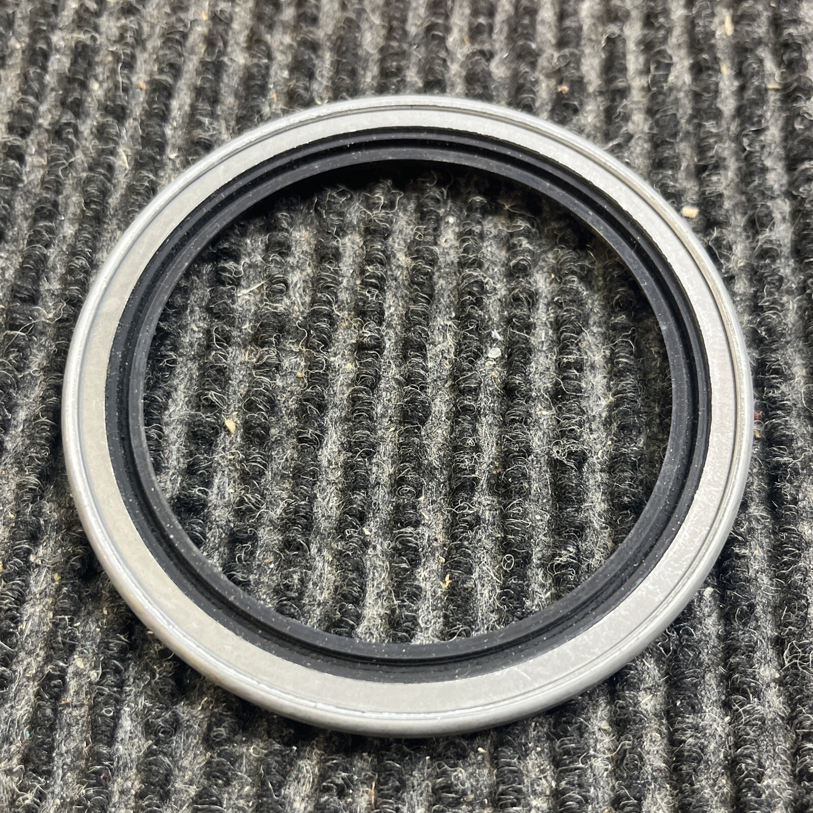 🔥🔥🔥National Oil Seals 45827S Seal Free Shipping