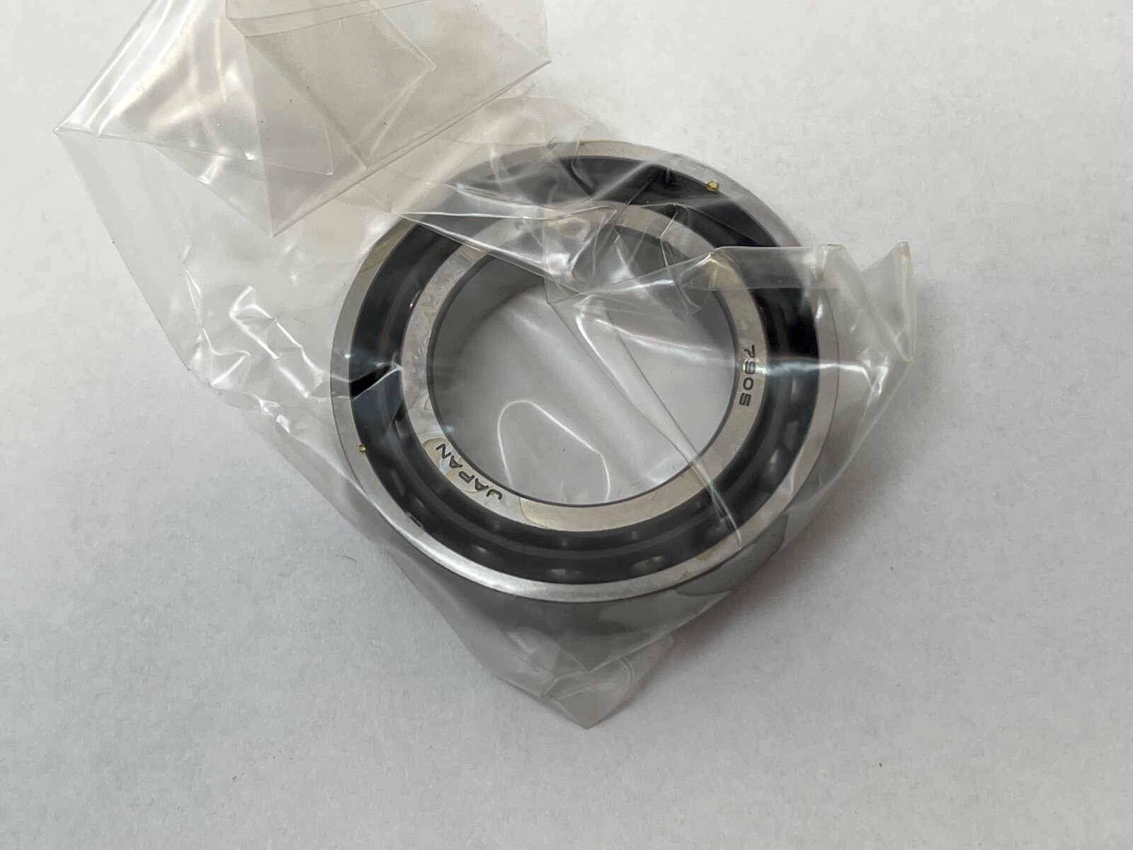 NSK 7905A5TYSULP4 Bearing 25x42x9 mm 71905 7905-A5-TY-SUL-P4 Japan