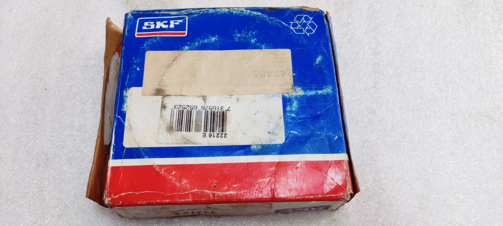 22216 E Spherical roller bearing 80x140x33 MM NEW SKF EXPLORER BOX PACK 22216E