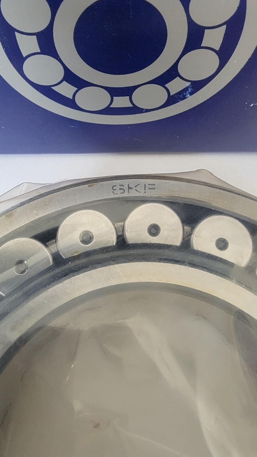 SKF 22212 EK Spherical Roller Bearing – NEW, PLASTIC SEALED, IN BOX
