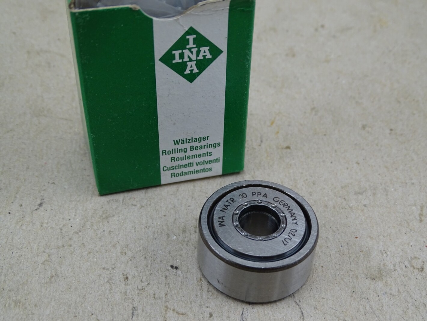 INA Roller Bearing 30mm x 10mm x 15mm , NATR10-PP-A