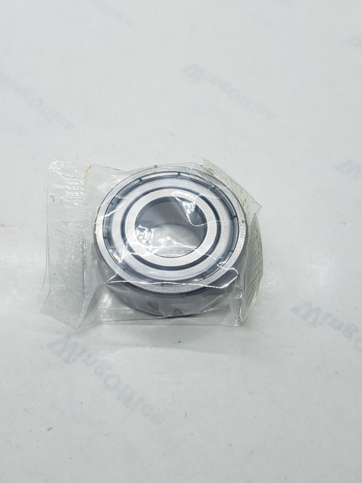 SKF 6202-2Z/C3 DEEP GROOVE BALL BEARING, LOT OF 4, NIB