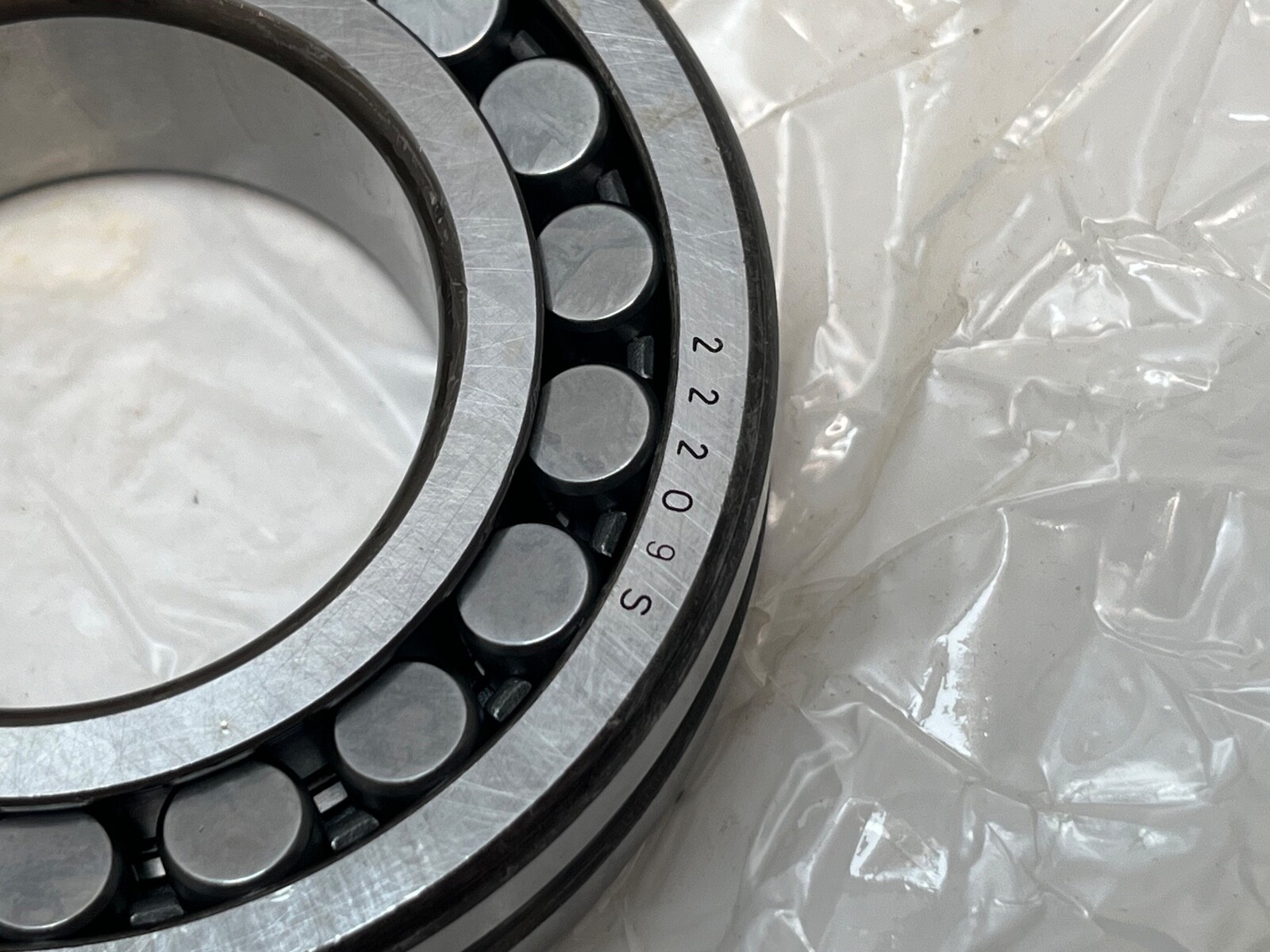FAG 22209S Spherical Bearing 45x85x23 mm 22209-S