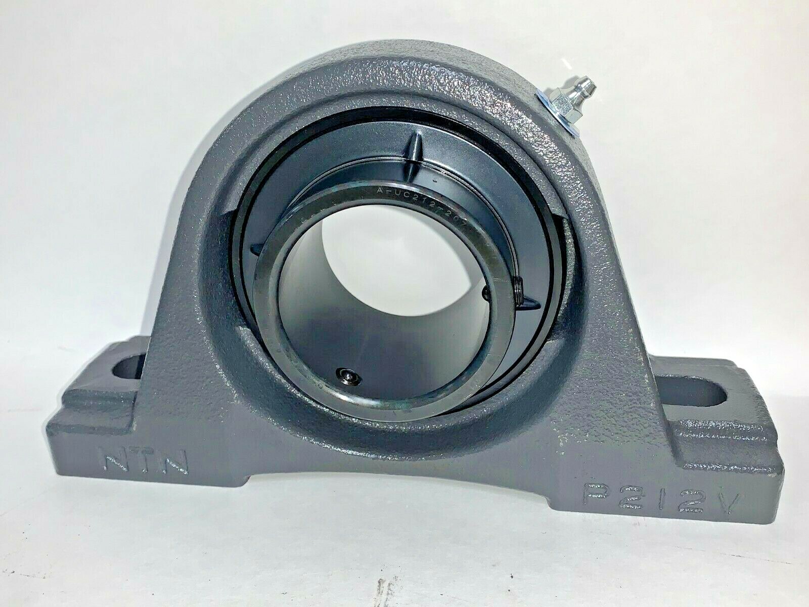 NTN, PILLOW BLOCK BEARING, UCP-2.7/16, CAST IRON, 2.4375″ BORE, 188.119 MM C-C
