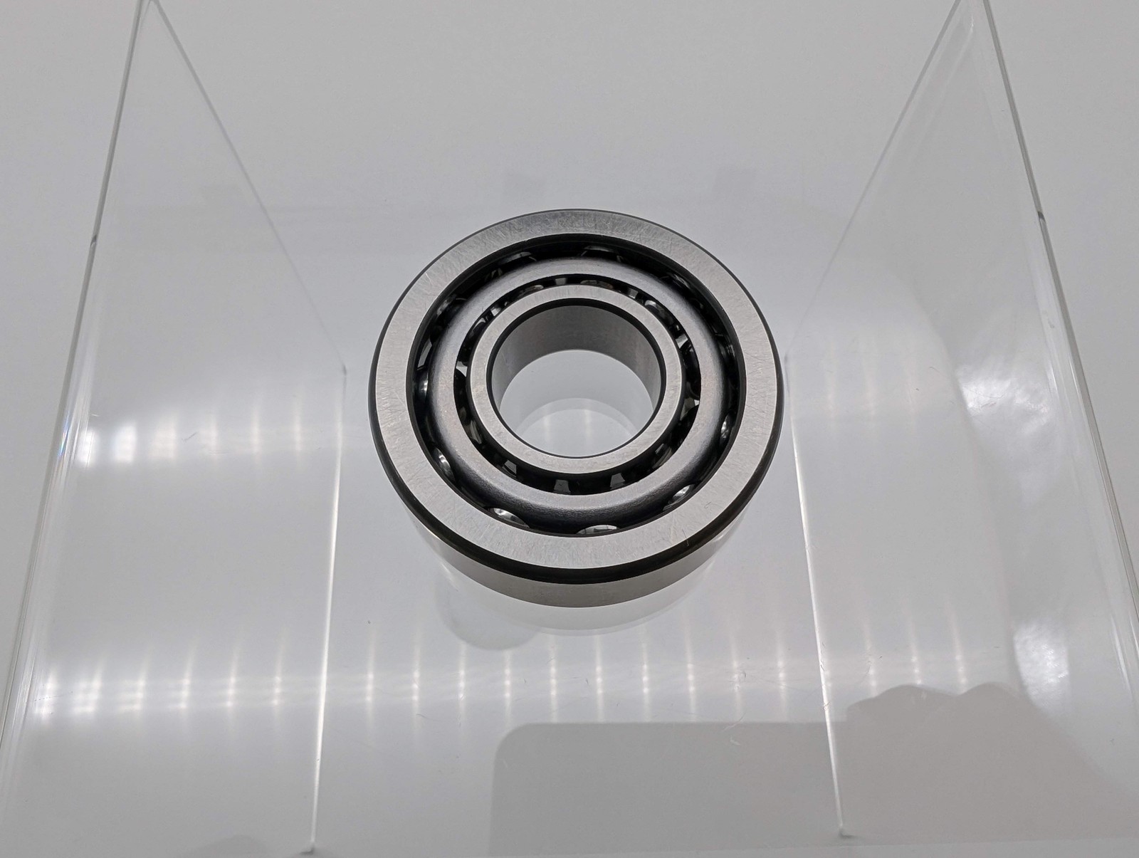 IJK 7305B Roller Bearing Angular Contact 25mm Bore 62mm OD 17mm Width
