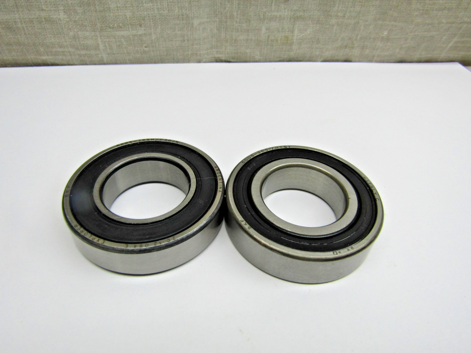 (Lot of 2) SKF 6005-2RS C3 25mm X 47mm X 12mm Sealed Bearing