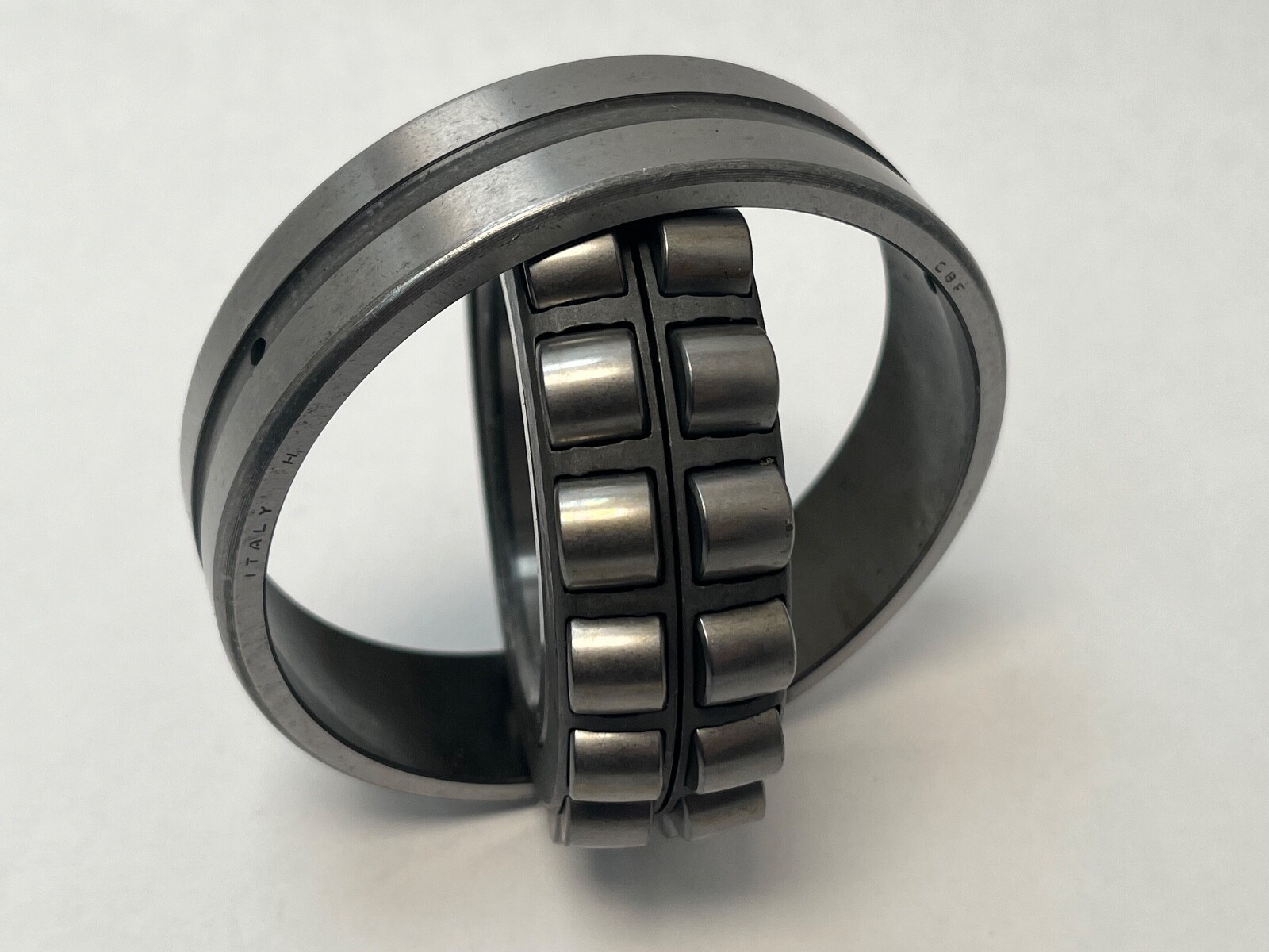 CBF 22211EJW33 Spherical Bearing 55x100x25 mm 22211-E-J-W33 22211E Italy