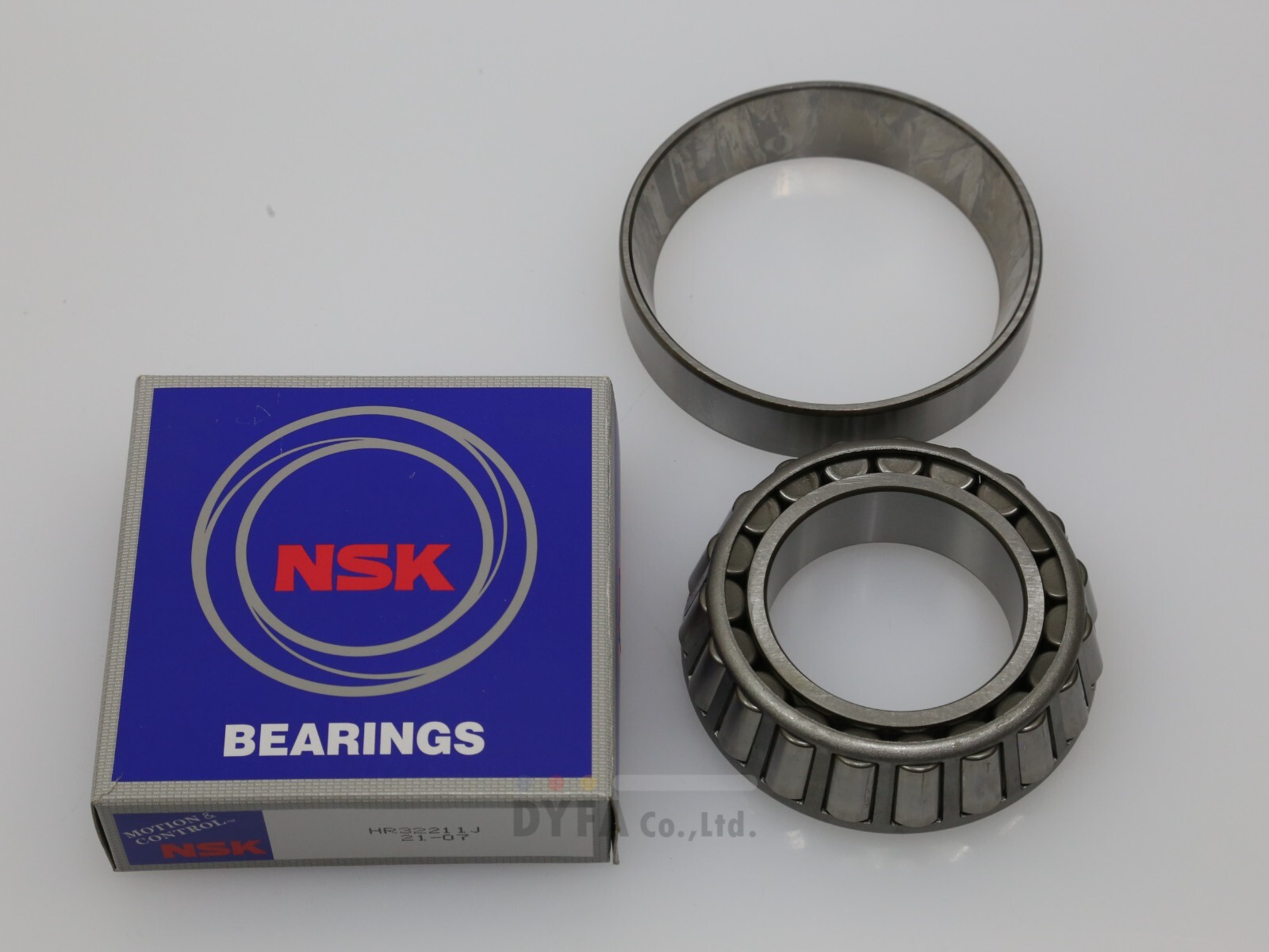 NSK NIB HR32224J 1PCS 120x215x61.5 Tapered Roller Bearing