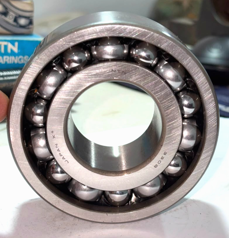 3308 NTN Jpan Double Row Angular Contact Ball Bearing 3308 / 5308 40x90x36.5mm