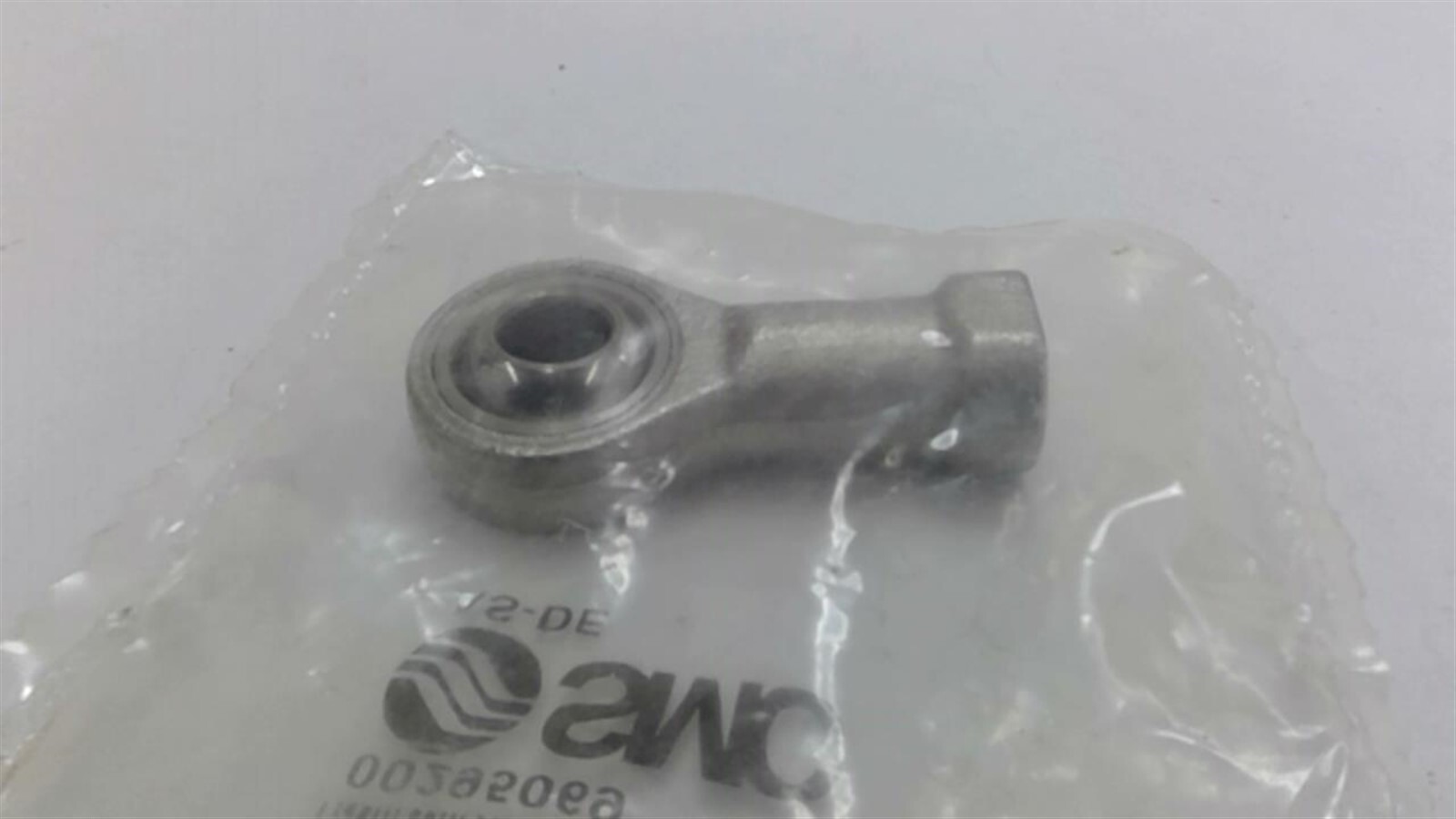 SMC KJ10D-SUS-CEJOO592 Rod End Bearing Lot Of 2