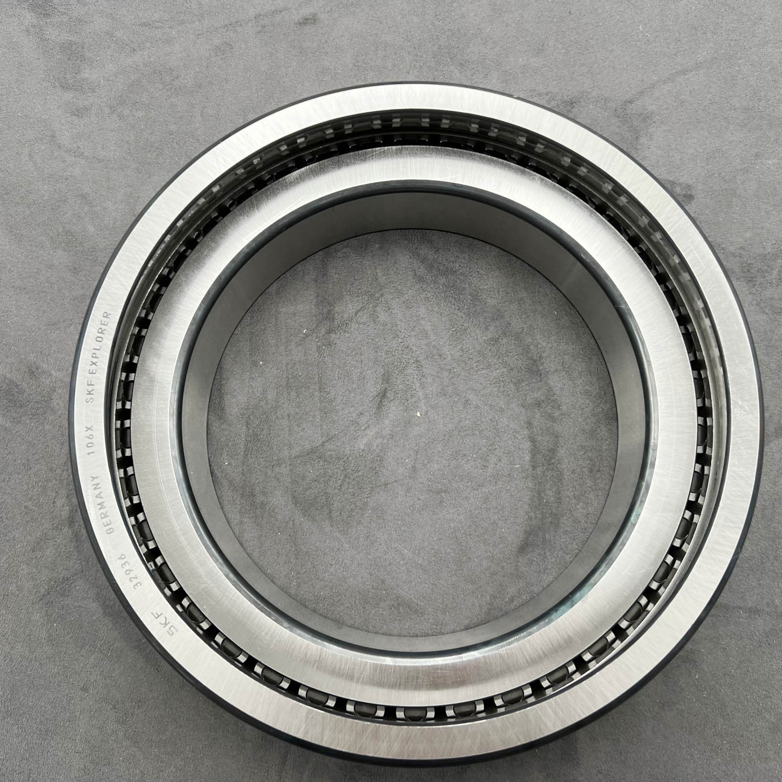 New 1PCS Tapered Roller Bearing for SKF 32936 BEARING 32936