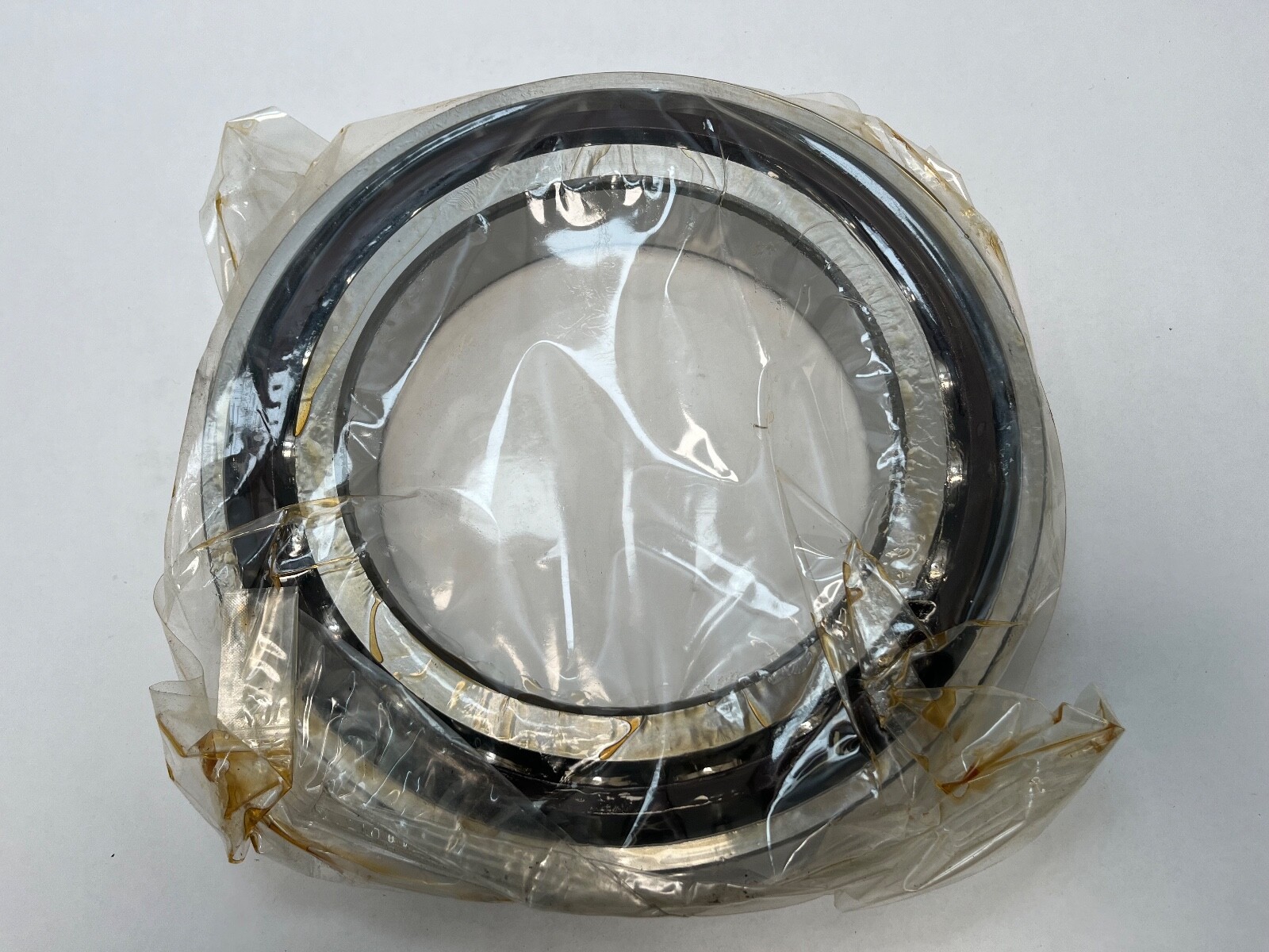 NSK 7034A5TRSULP4 Bearing 170x260x42 mm 7034A5 7034-A5-TR-SUL-P4 Japan