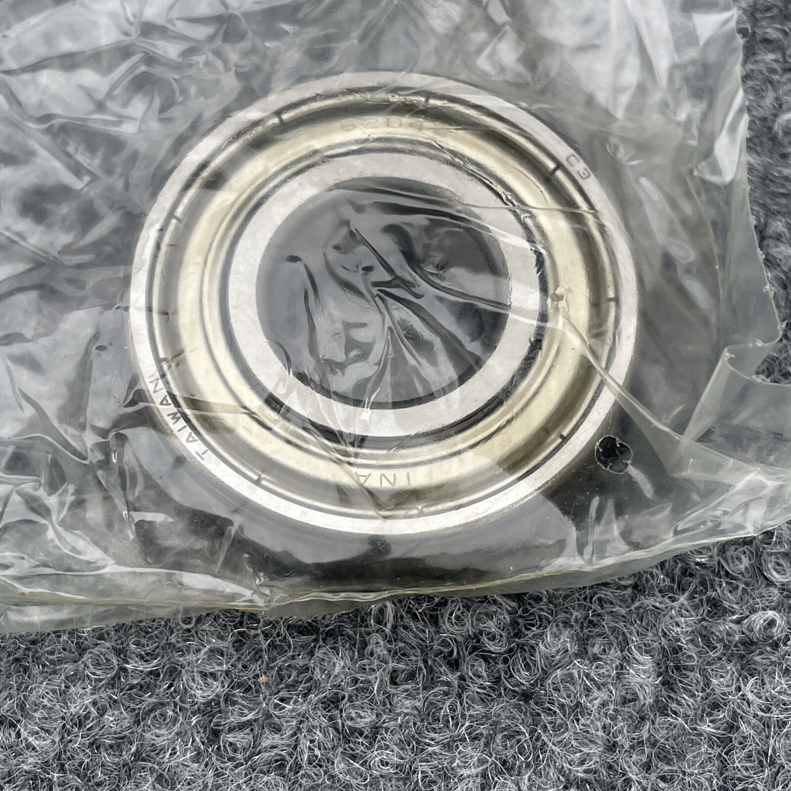 Lot of 4 – INA 6204 2Z C3 Deep Groove Bearing 20 mm ID 47 mm OD 14 mm Width New