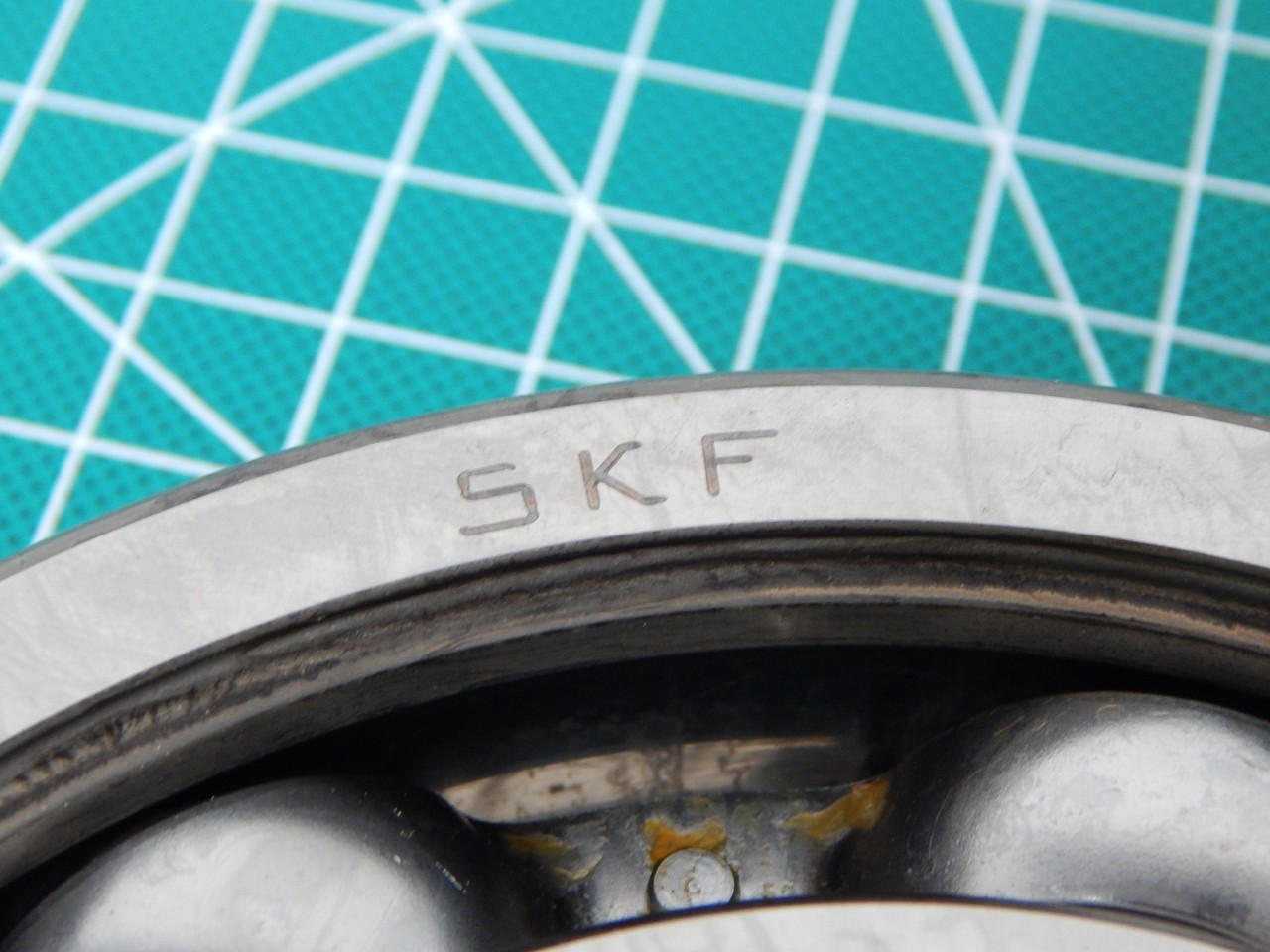 SKF 6315-2Z/C3 RADIAL/DEEP GROOVE BALL BEARING M1798