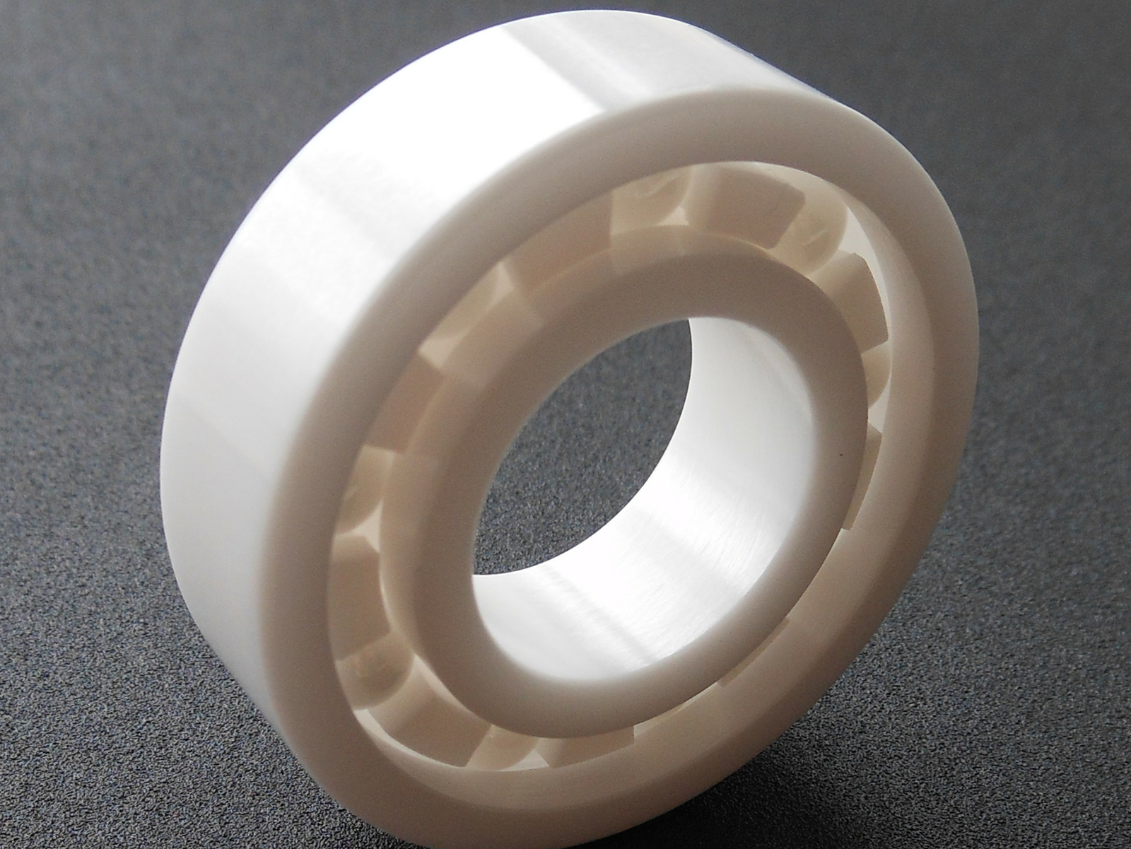 Ceramic ZrO2 Ball Bearings 6900 6901 6902 6903 6904 6905 6906 6907 2RS Optional