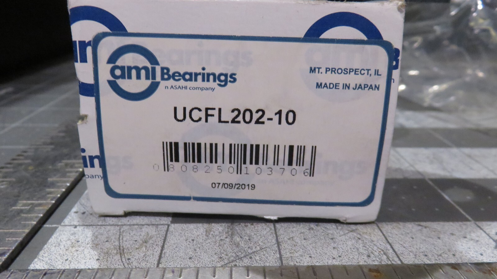 AMI UCFL202-10 2 Bolt Flange-Mount Ball Bearing Unit 5/8″ Bore