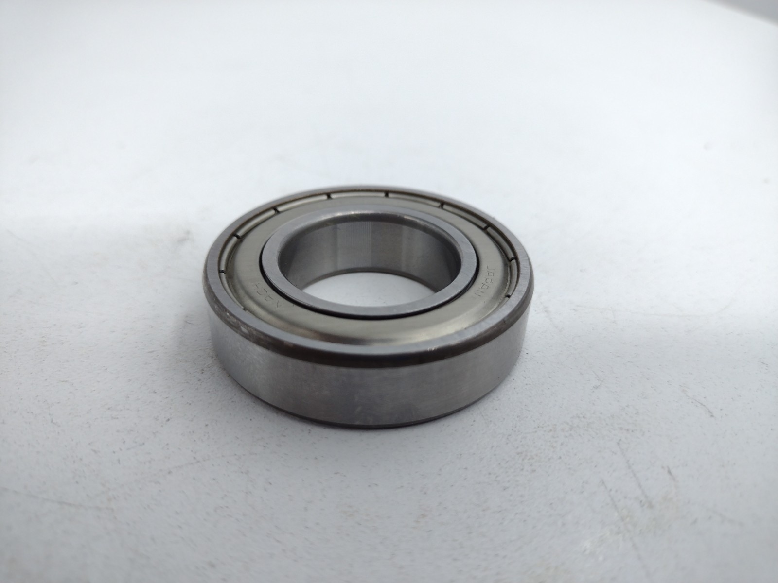 *** Nachi 6005ZZE Deep Groove Ball Bearing 25mm Bore
