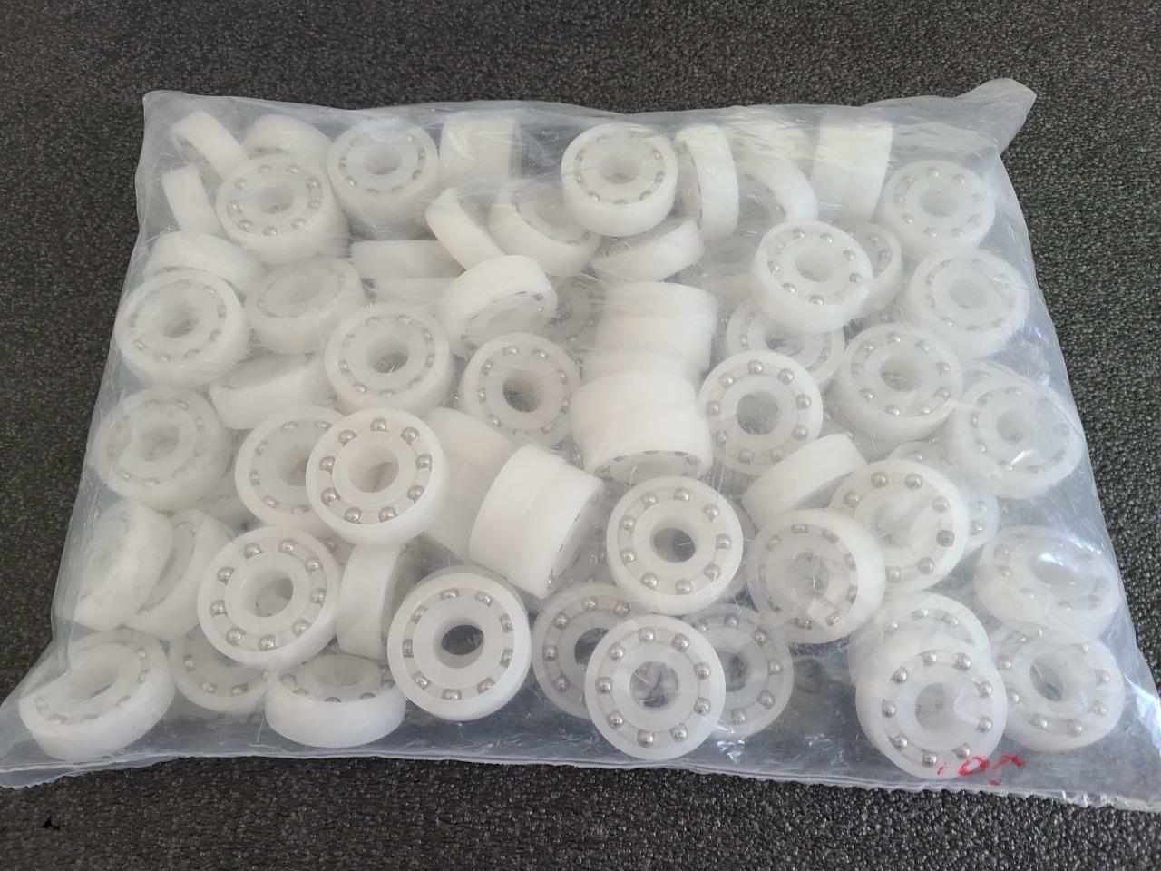 Lot of 100 Kynar KR10BDR-6-1/2 Plastic Radial Ball Bearings w/ SS316 Balls