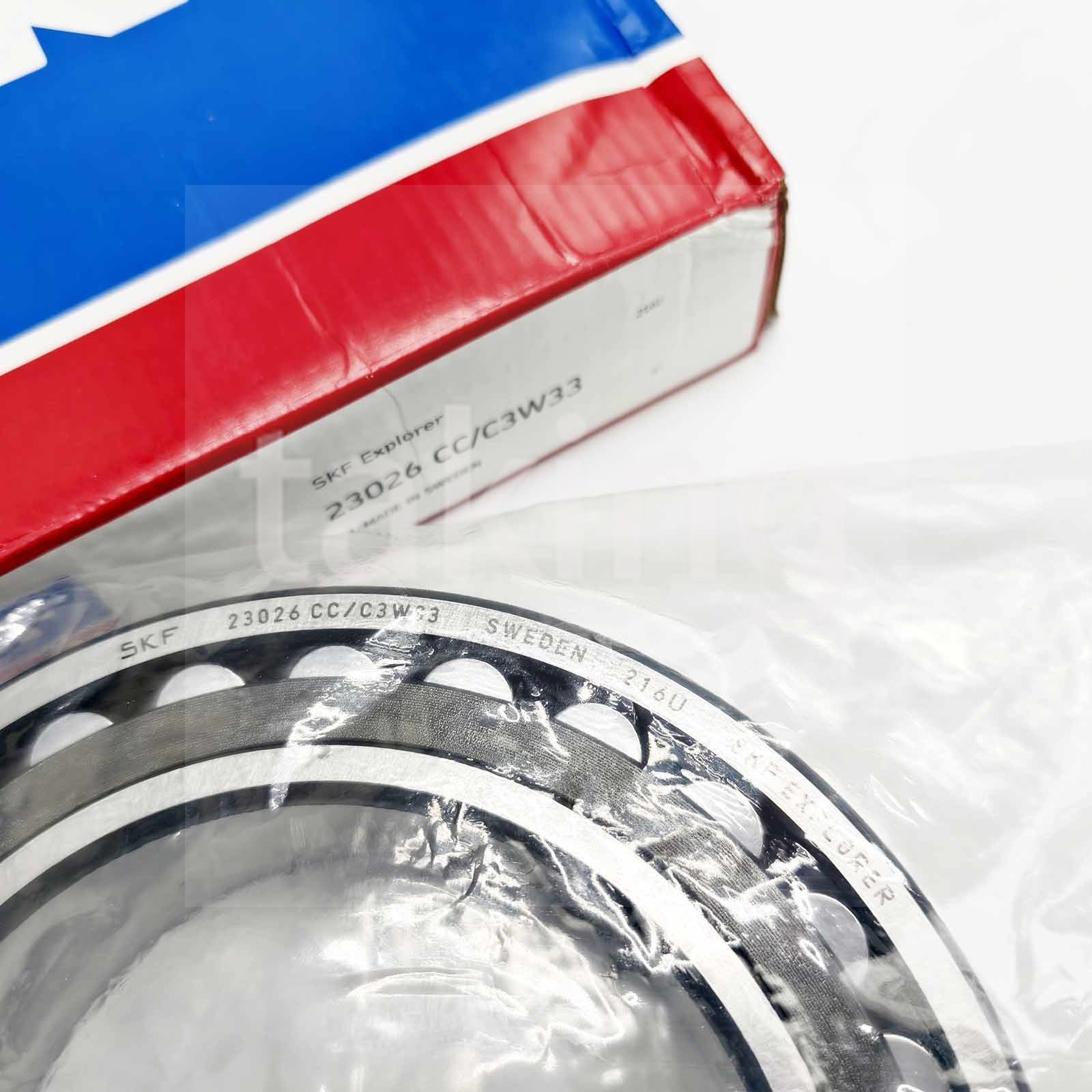 New Spherical Roller Bearing for SKF 23026 CC/C3 W33 130x200x52mm