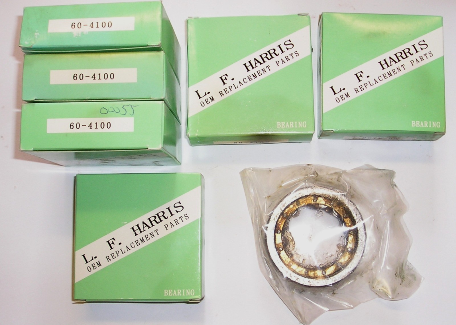49-055 nos 60-4100 L.F. Harris outer cylindrical roller bearing 2.5″ O.D. x.625