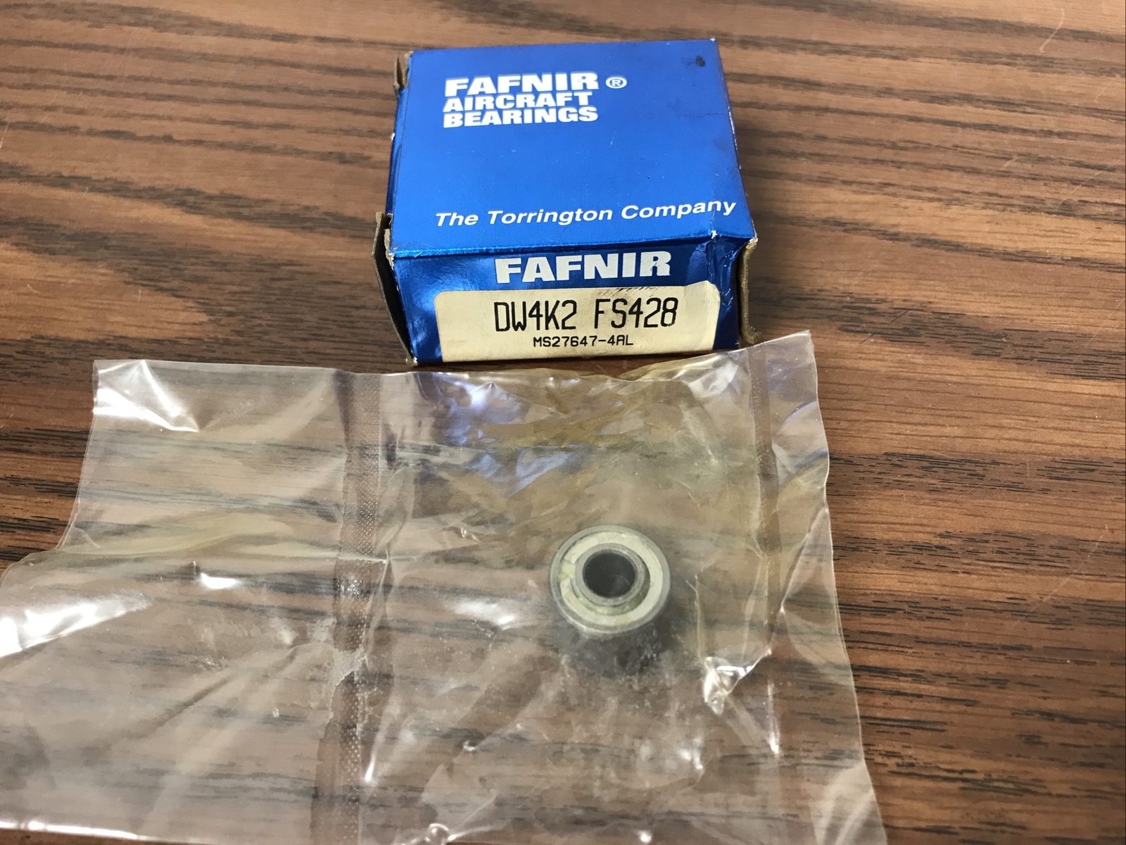 Fafnir New Double Row Ball Bearing. DW4K2 FS428 (LA03I)