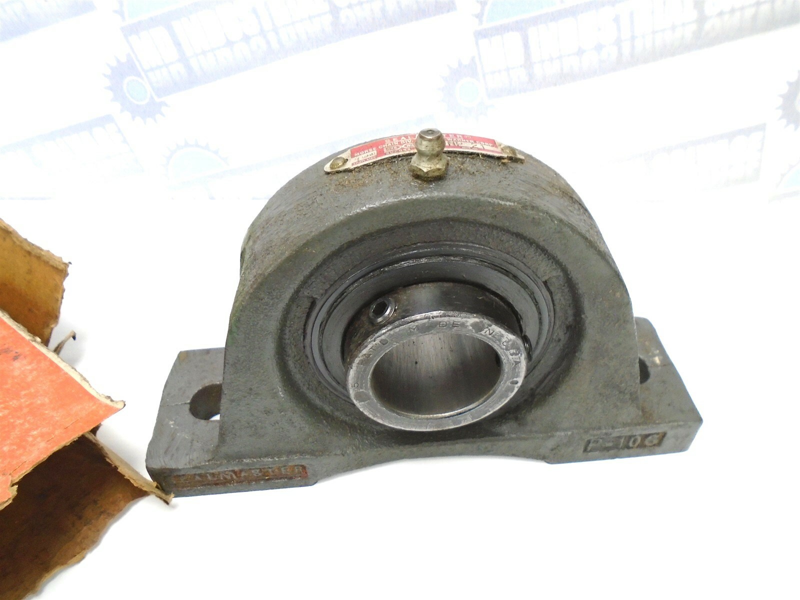 SEALMASTER – NP-21 , 1-5/16″ Pillow Block Bearing, Fixed, Standard Duty 700186