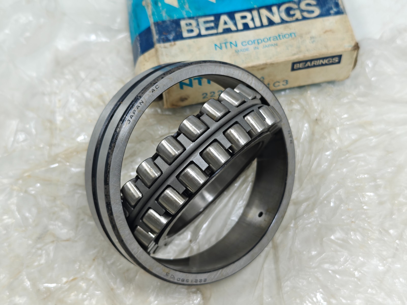 22215 BKD1 C3 NTN Spherical Roller Bearing 75x130x31mm 22215BKD1 C3 Tapered Bore