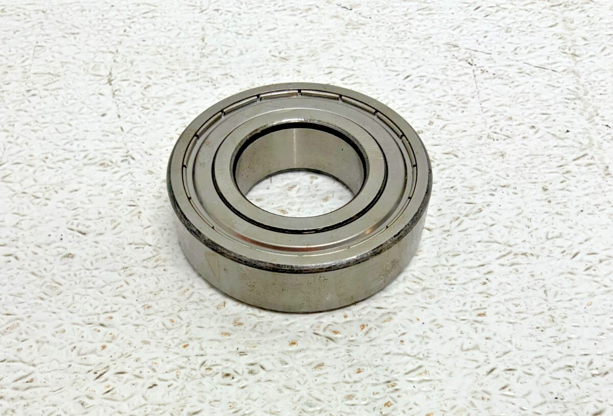 NEW Mixed Lot of 8 SKF 6203 2RSJEM 608 6206 2ZJEM Deep Groove Ball Bearing 256D