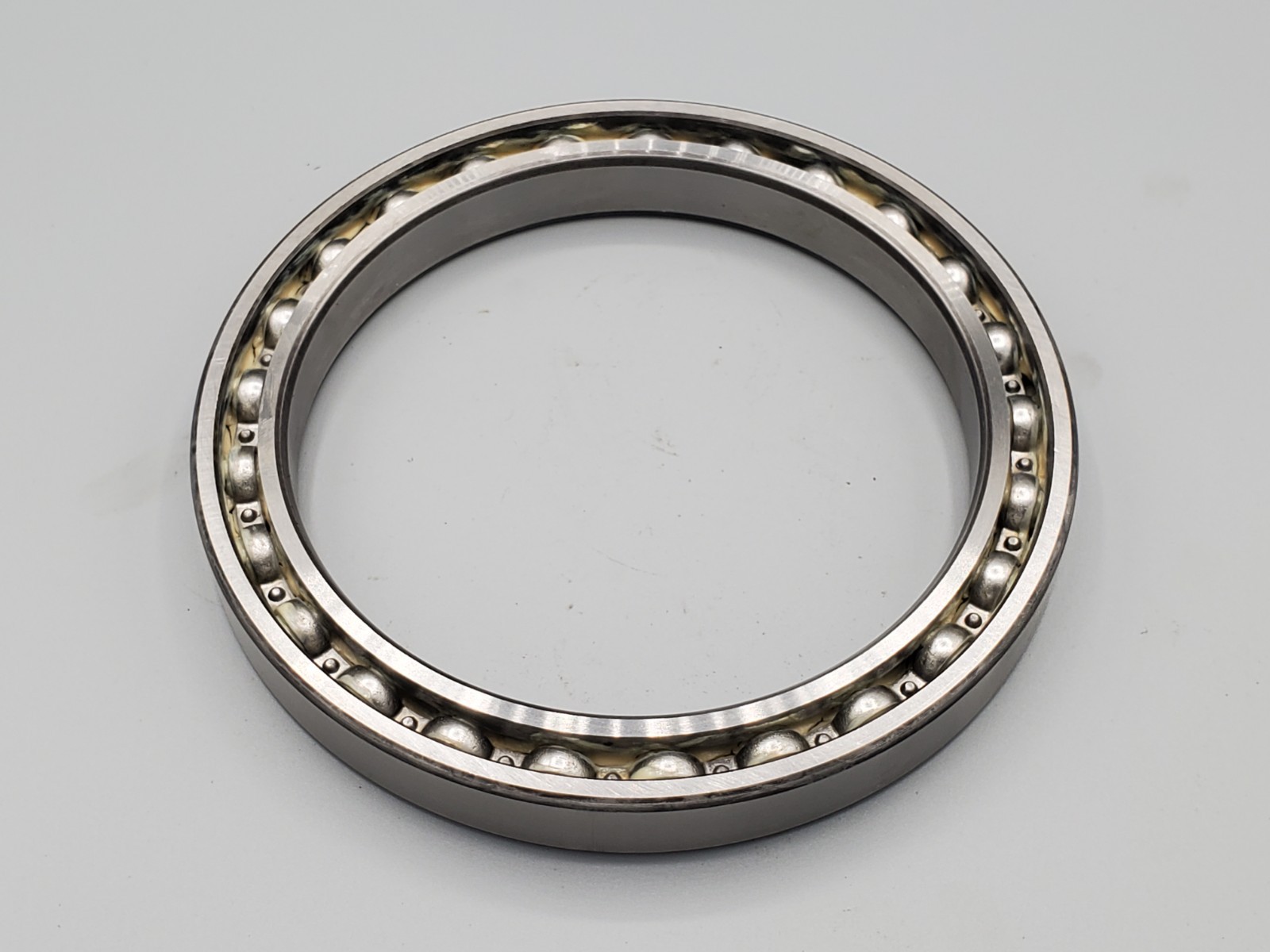 SKF 61822/C3DBCBVT233 High Precision Bearing Made In France