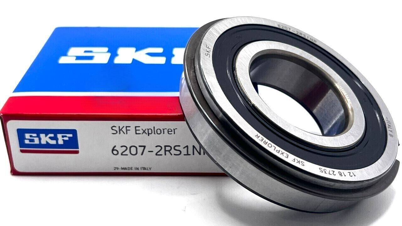 NEW SKF 6207 2RS1 NR SEALED BALL BEARING+ SNAP RING 35x72x17mm