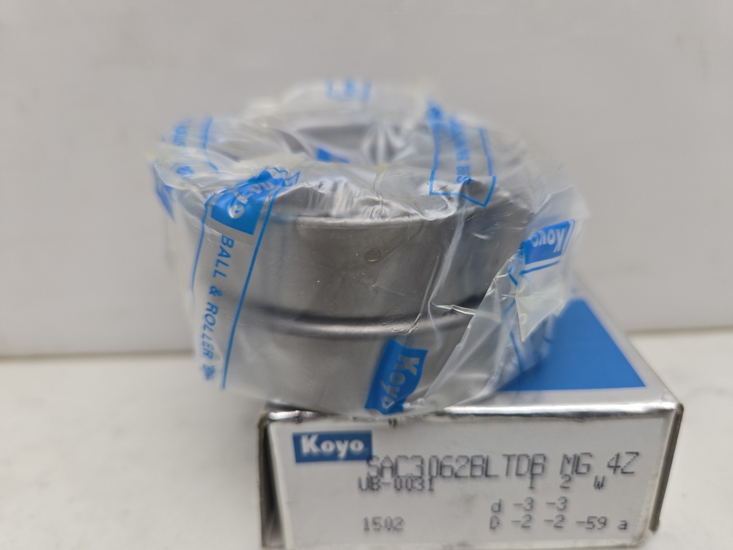 Set of Koyo SAC3062BLTDB MG 4Z Precision Bearing Set 30mm x 62mm x 15mm New