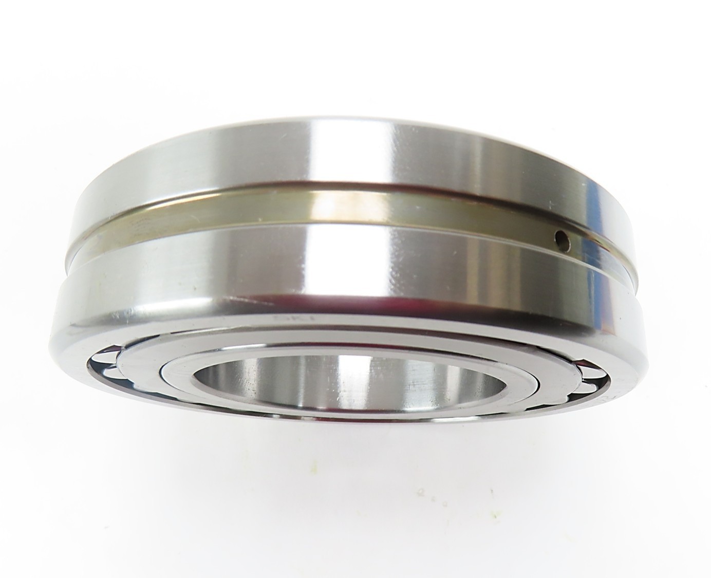 SKF 22212 EK/VA751 Spherical Roller Bearing 60 x 110 x 28mm 7500 r/min NIB