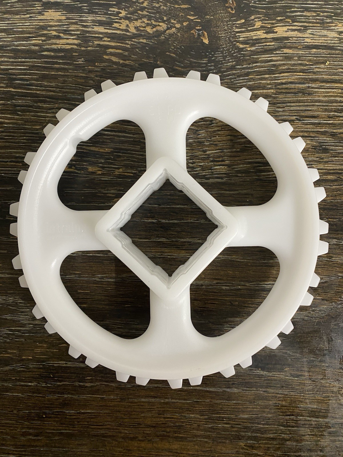 INTRALOX Series 900 6.1″ Acetal 18T Sprocket 1.5″Square Bore EZ Clean