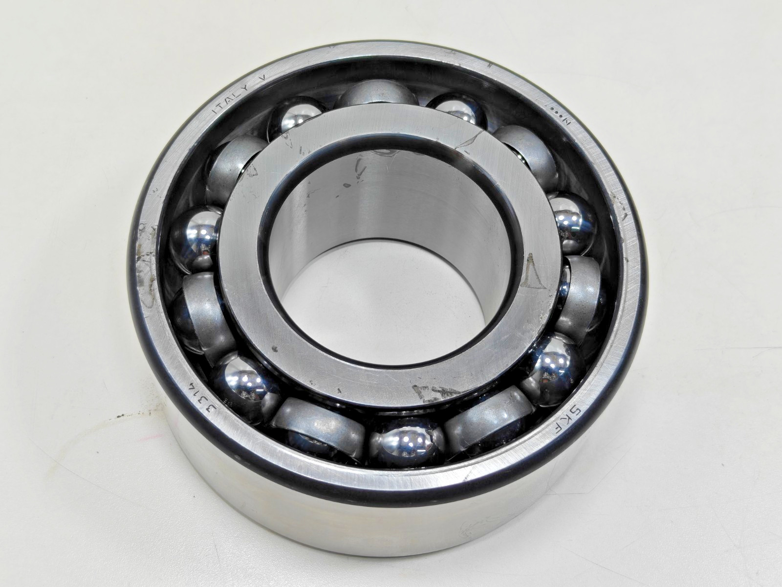 3314 SKF Double Row Angular Contact Ball Bearing SKF 3314 Italy 70x150x63.5 mm