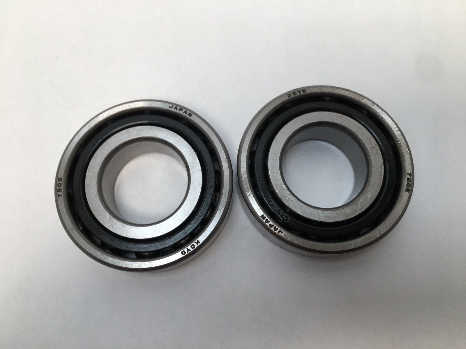 Koyo 7205-5-DBL-P5-FG Bearing 25x52x15mm 7205 7205-5DBLP5FG ABEC5 Japan 2 Pcs