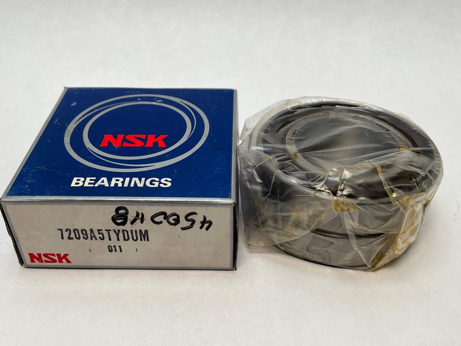 NSK 7209A5TYDUM Bearing 45x85x19 mm 7209E 7209-A5-TY-DUM Japan 2 Pcs