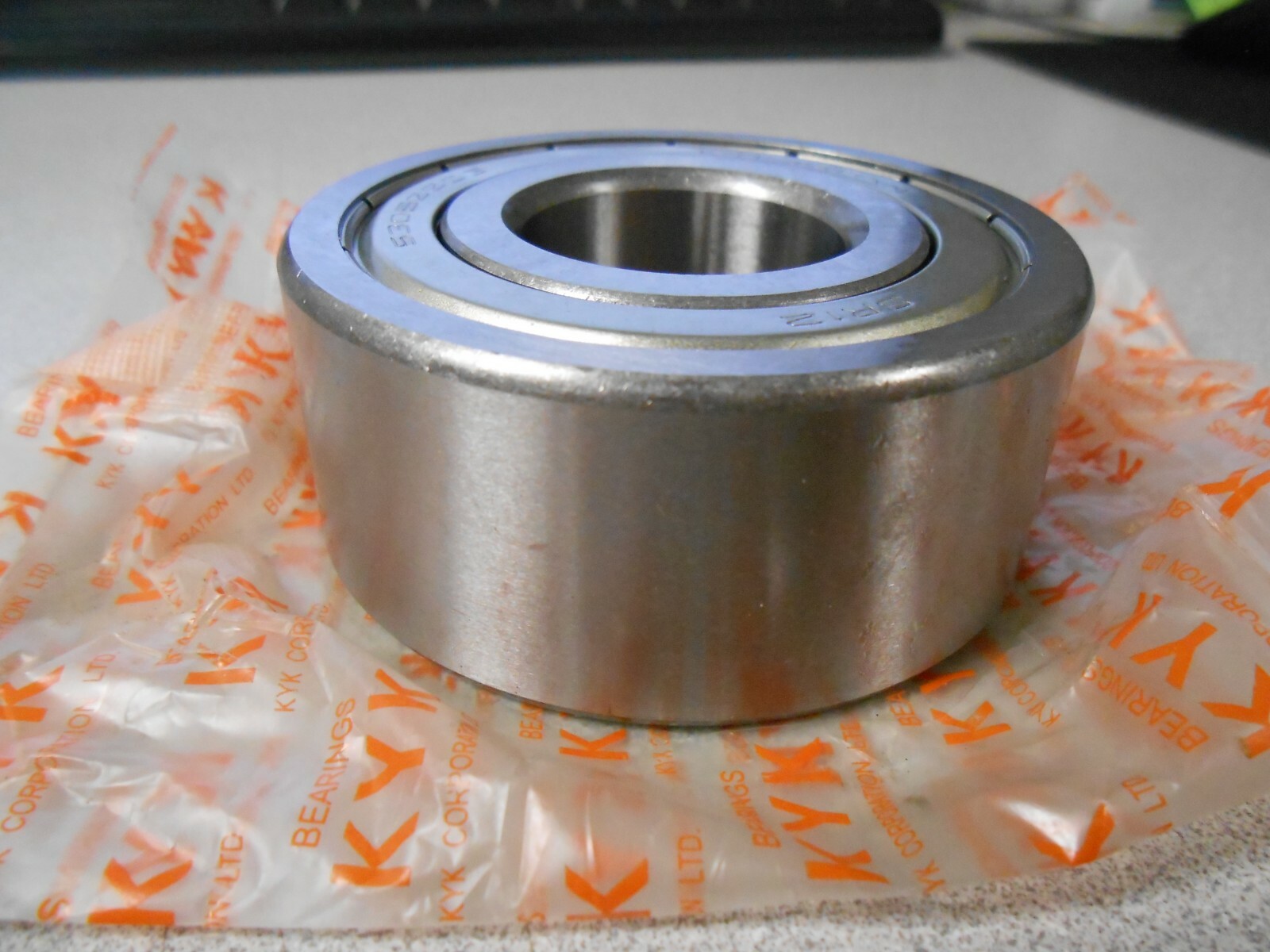 NOS KYK Double Row Angular Contact Ball Bearing 30 x 72 x 30.2 mm 5306 ZZC3 SRI2