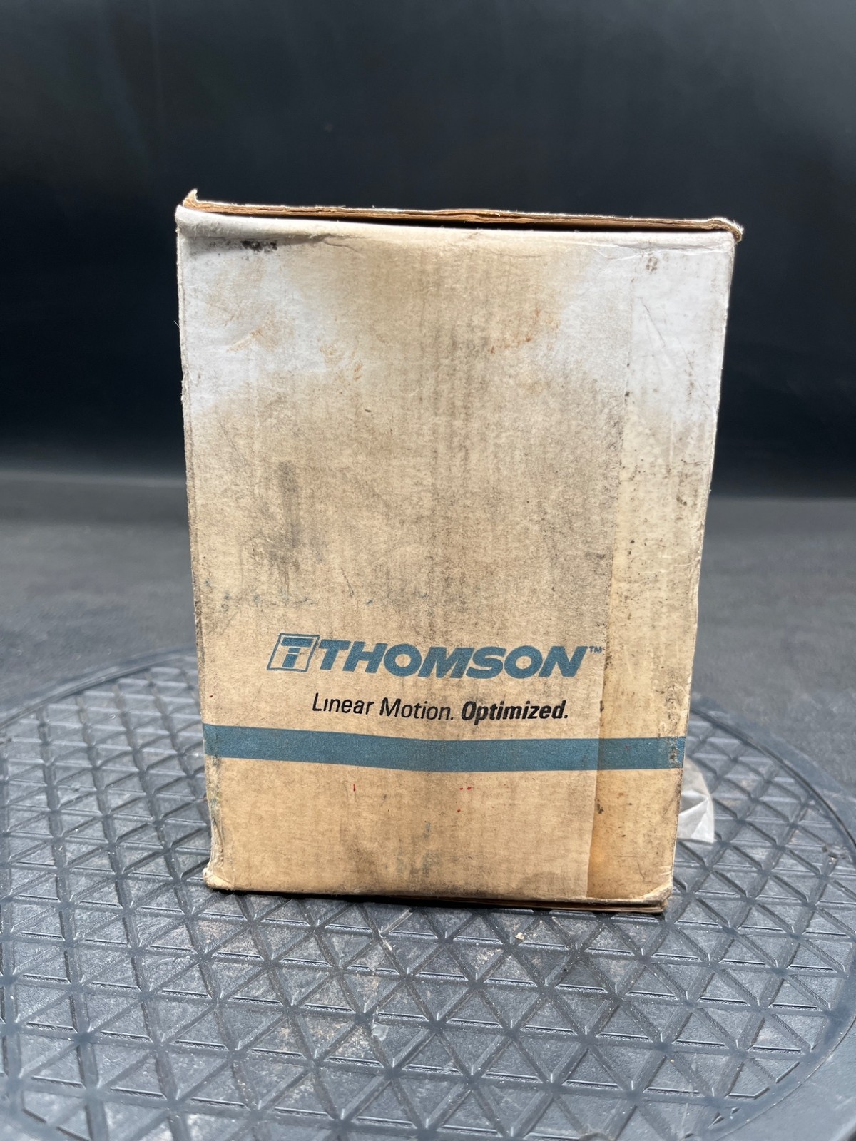 THOMSON A487296 Precision Steel Ball Bushing Bearing 3in x 4.5in x 6in – NEW