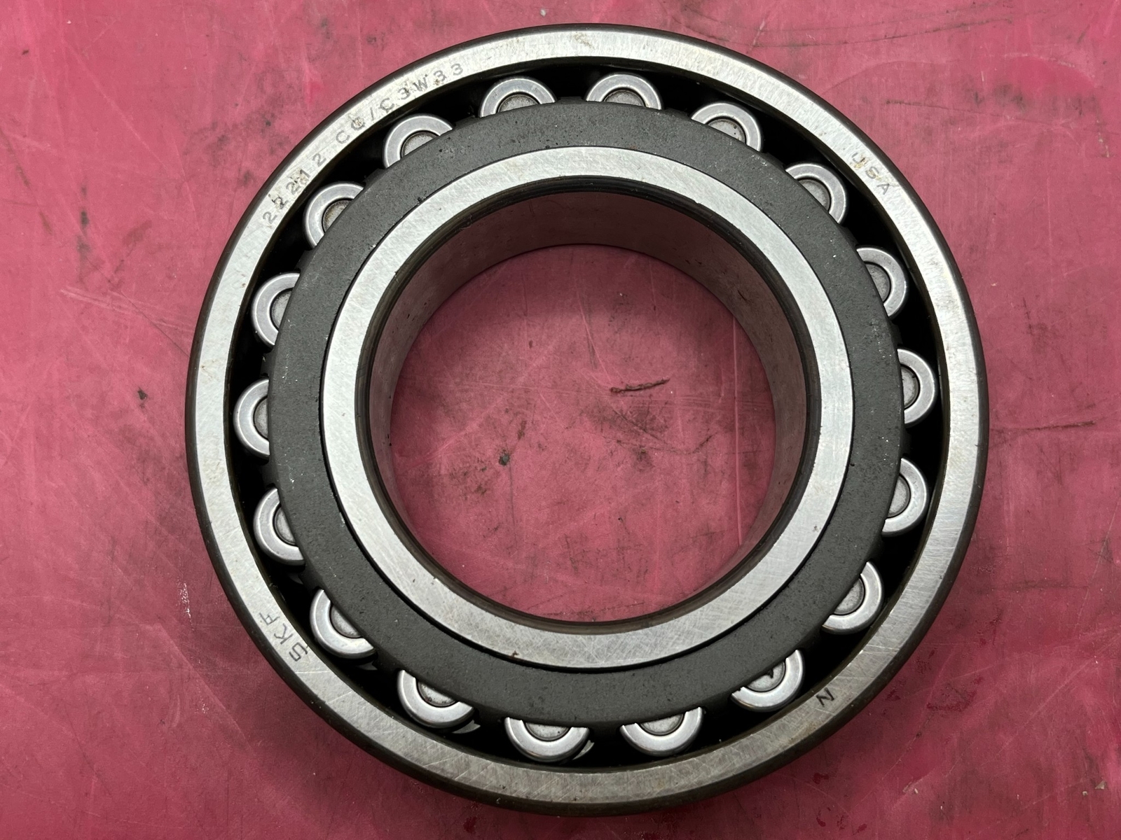 SKF 22212 CC/C3W33 Self Aligning Roller Bearing